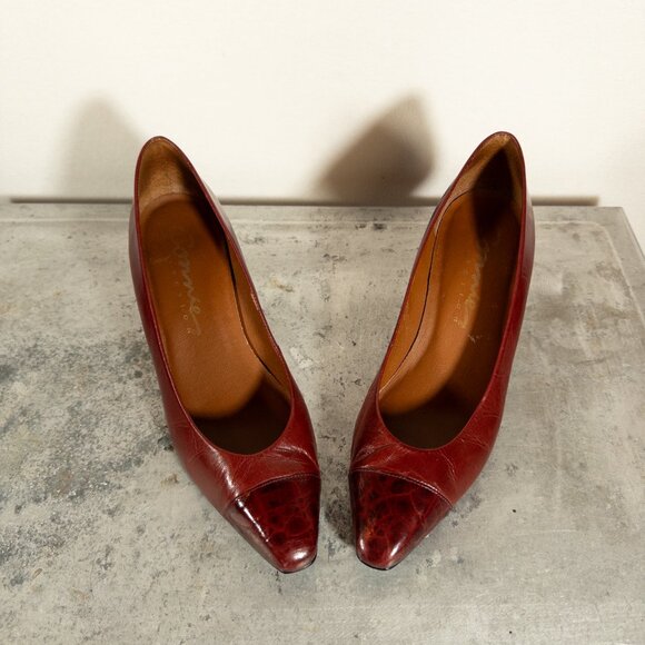 Vintage Connie Leather Pumps Red Maroon 8.5 AA Square Pointy Toe Heel - Picture 3 of 7